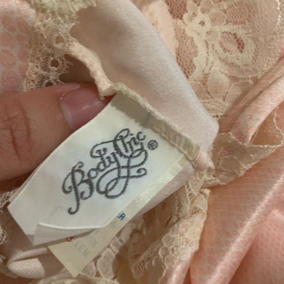 Vintage 1980s never worn lingerie slip and robe - Picture 4 of 7